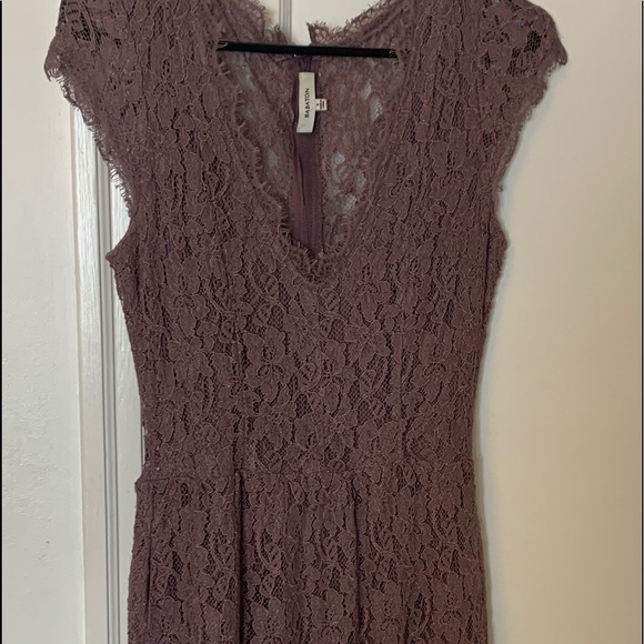 Babaton lace dress, size 6 - Picture 2 of 4